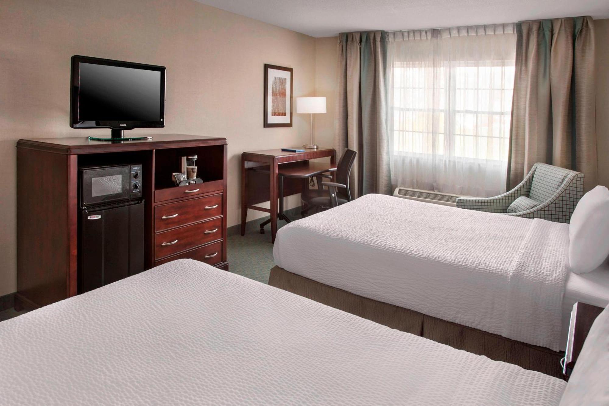 Fairfield Inn & Suites By Marriott Great Barrington Lenox/Berkshires מראה חיצוני תמונה